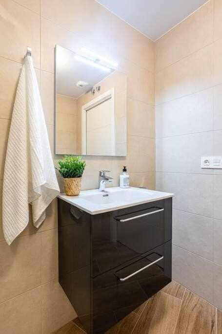 Ferienwohnung Coimbra Etxea Precioso Piso Recien Estrenado Bermeo Exterior foto