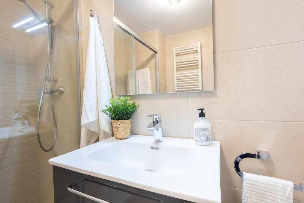 Ferienwohnung Coimbra Etxea Precioso Piso Recien Estrenado Bermeo Exterior foto